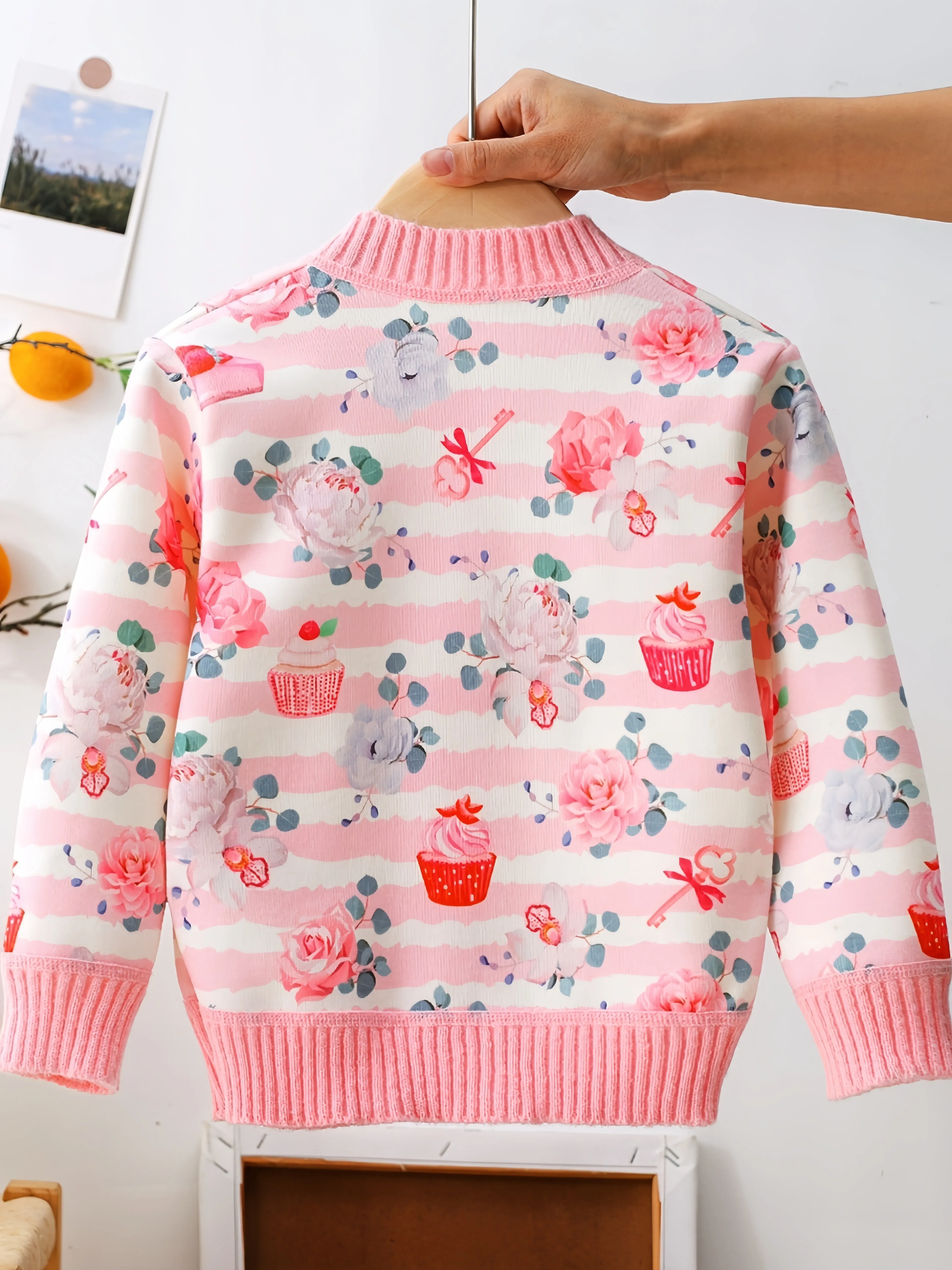 Charming Girl's Bow & Flower Print Knitted Cardigan - Cozy Long Sleeve Buckle Sweater Coat with Casual Sweet Style for Spring/Autumn - Soft, Warm, and Comfortable Clothing for Little Princesses