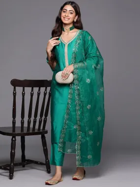 Green Solid Silk Blend Straight Suit With Dupatta