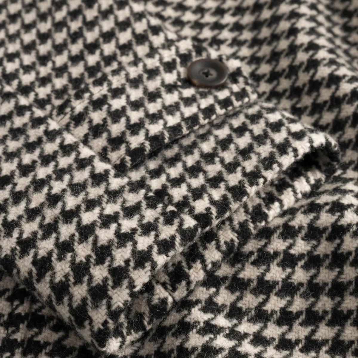 Maximilian Houndstooth Wool Coat - Light Desert Sand/Black