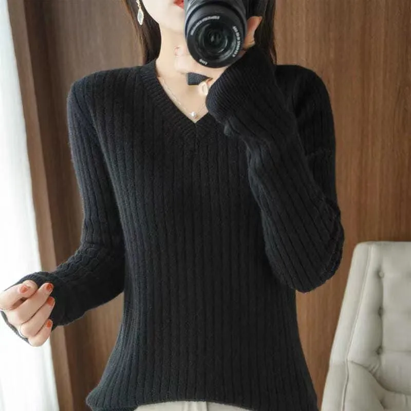 METAVERSMALL Autumn and winter trendy round neck V-neck long-sleeved outer sweater 2023 new thickened large size versatile temperament knitted sweater