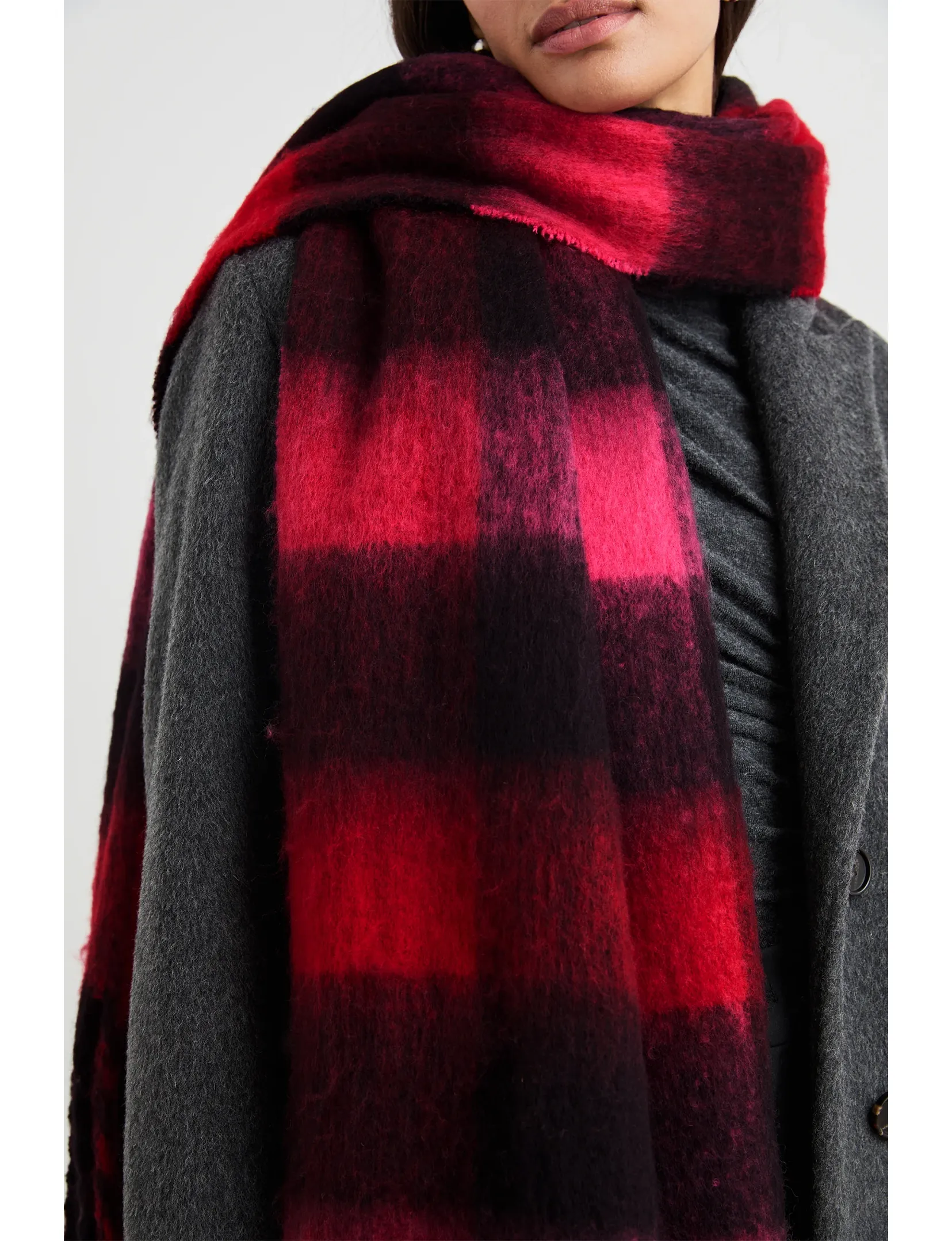 Oslo Scarf, Scarlet/Onyx Pink