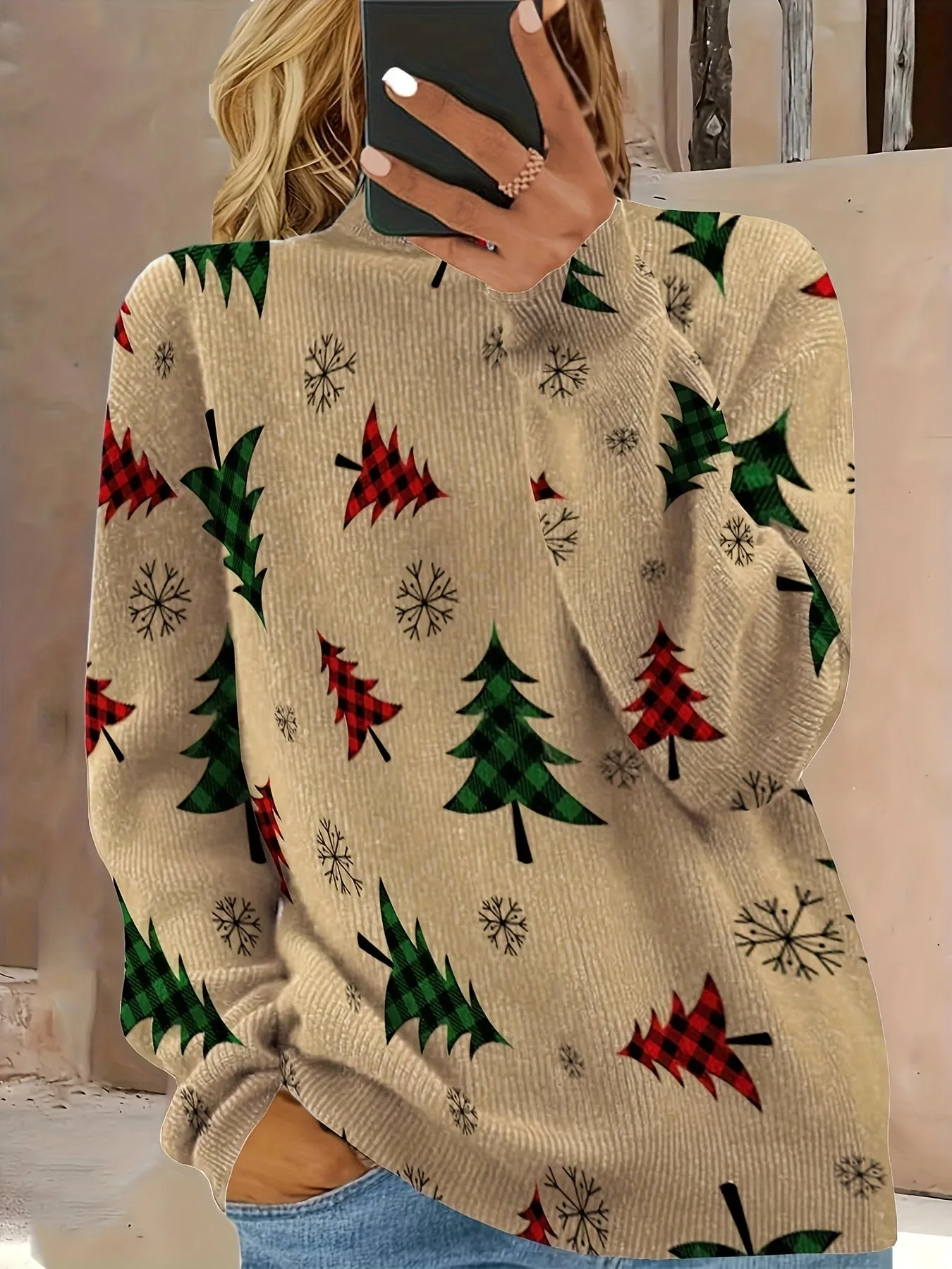 Plus Size Christmas Print Crew Neck Sweater, Casual Long Sleeve Sweater For Fall & Winter, Women's Plus Size Clothing