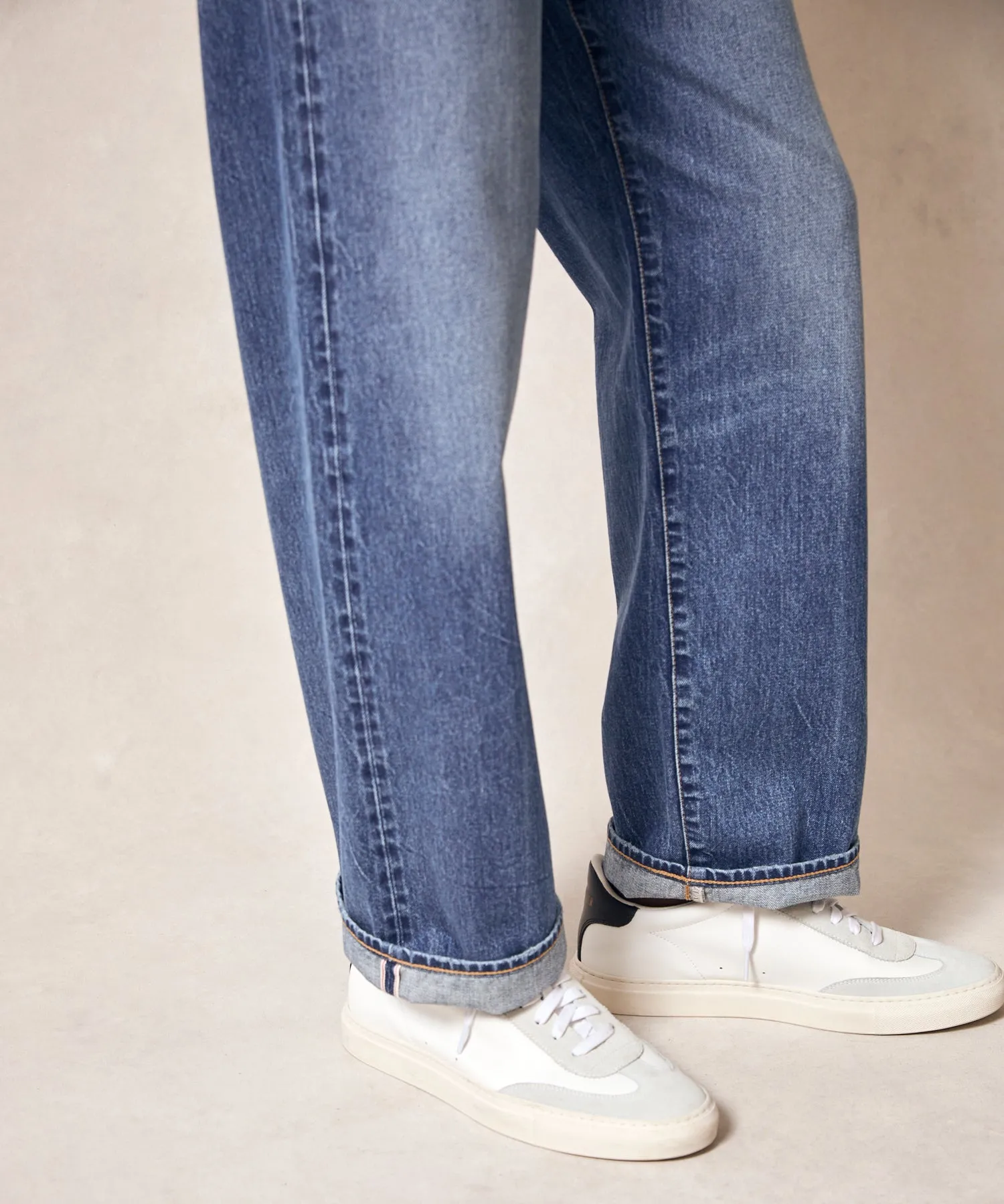 Relaxed Selvedge Jean in Medium Crease Wash