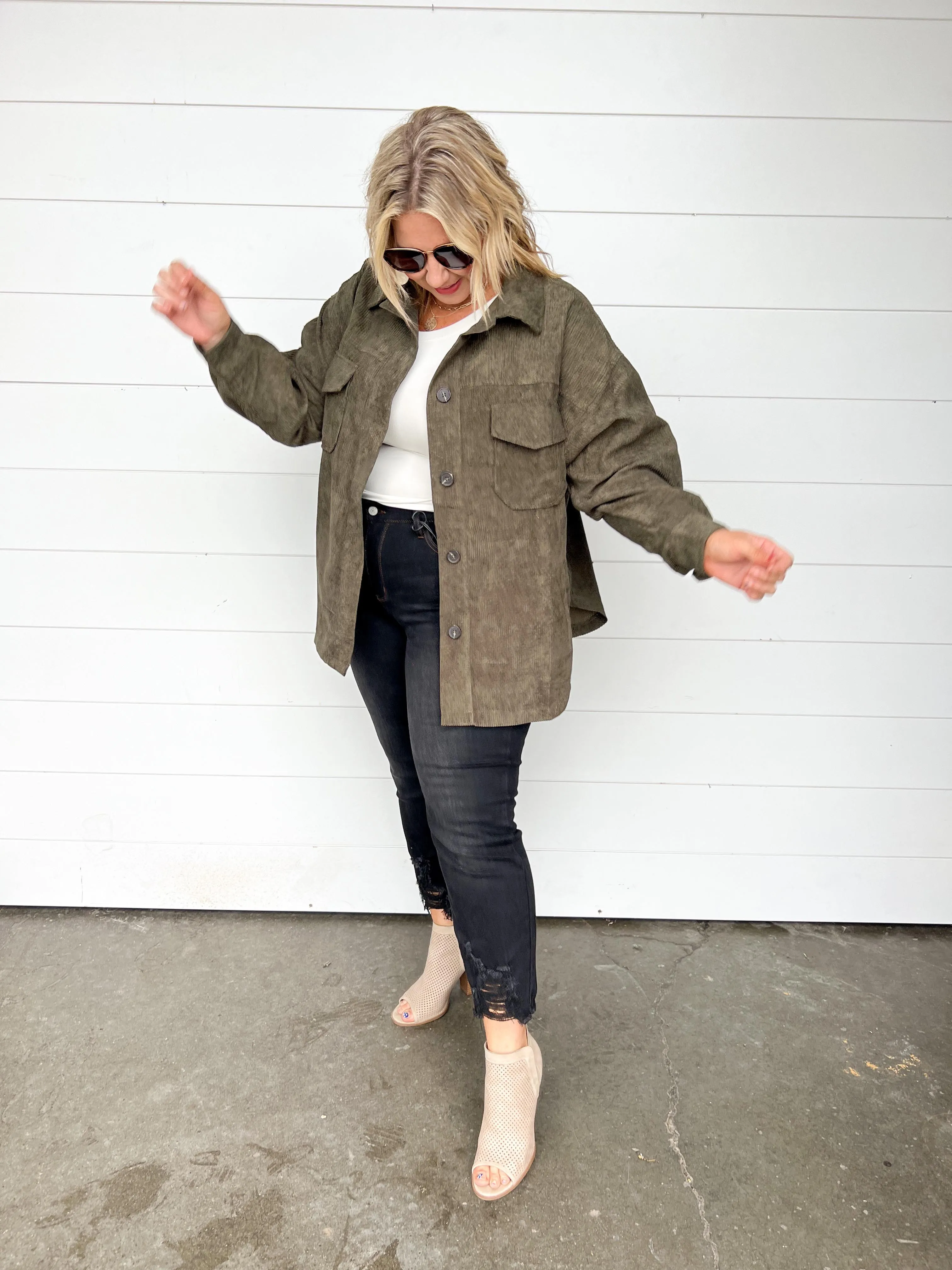 Sara's Steals & Deals: Oversized Corduroy Button Front Shacket - Part 2 - Final Sale