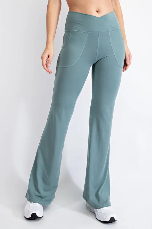 Tidewater Teal V Waist Flared Yoga Pants With Pockets