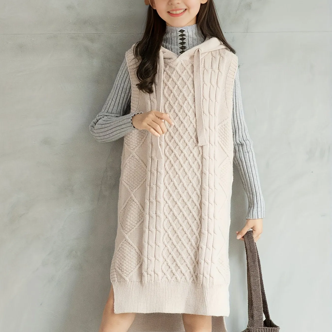 Tween Girl's Sleeveless Thick Knitted Hooded Sweater Dress For Autumn And Winter