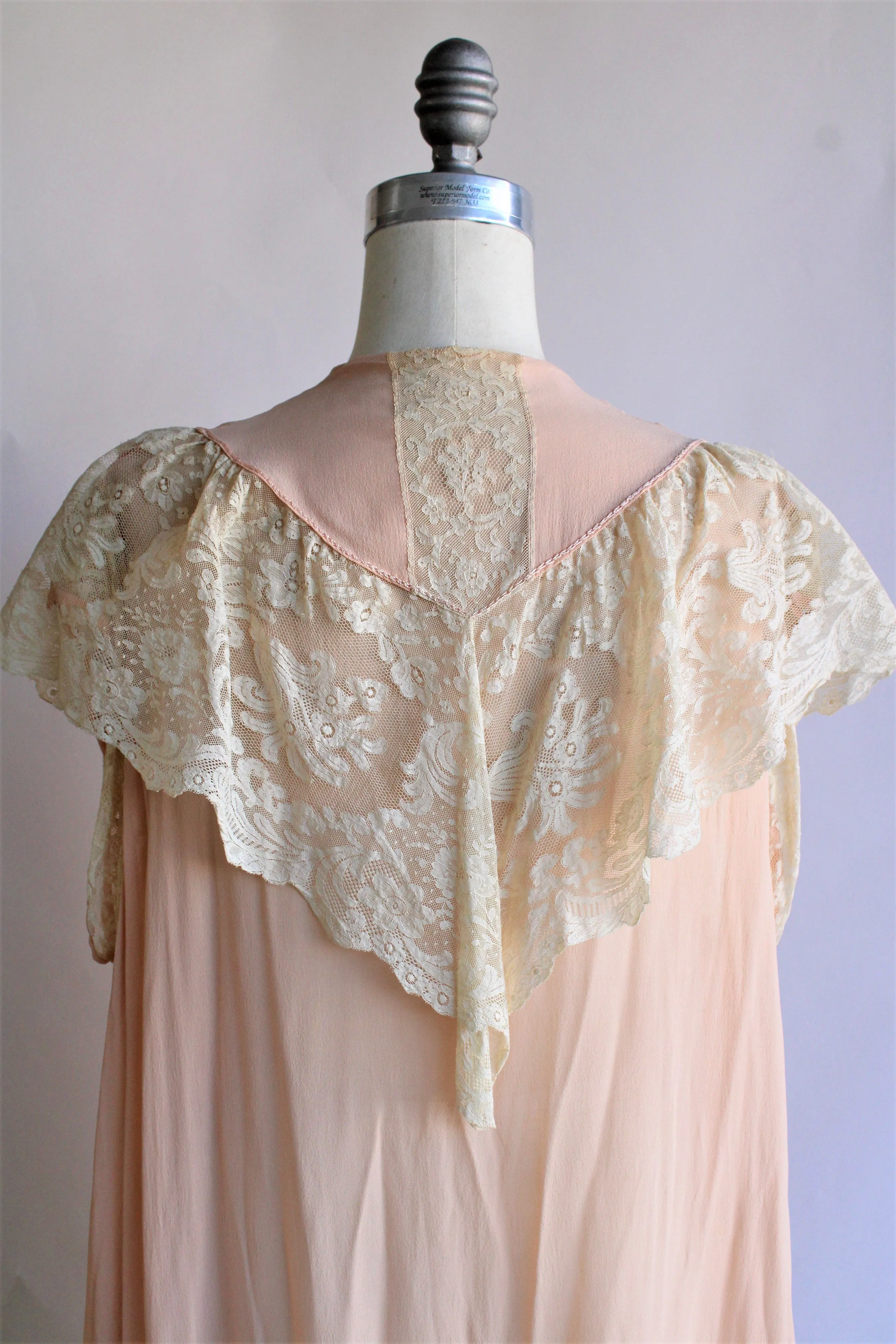 Vintage 1920s Silk Chiffon and Lace Boudoir Jacket