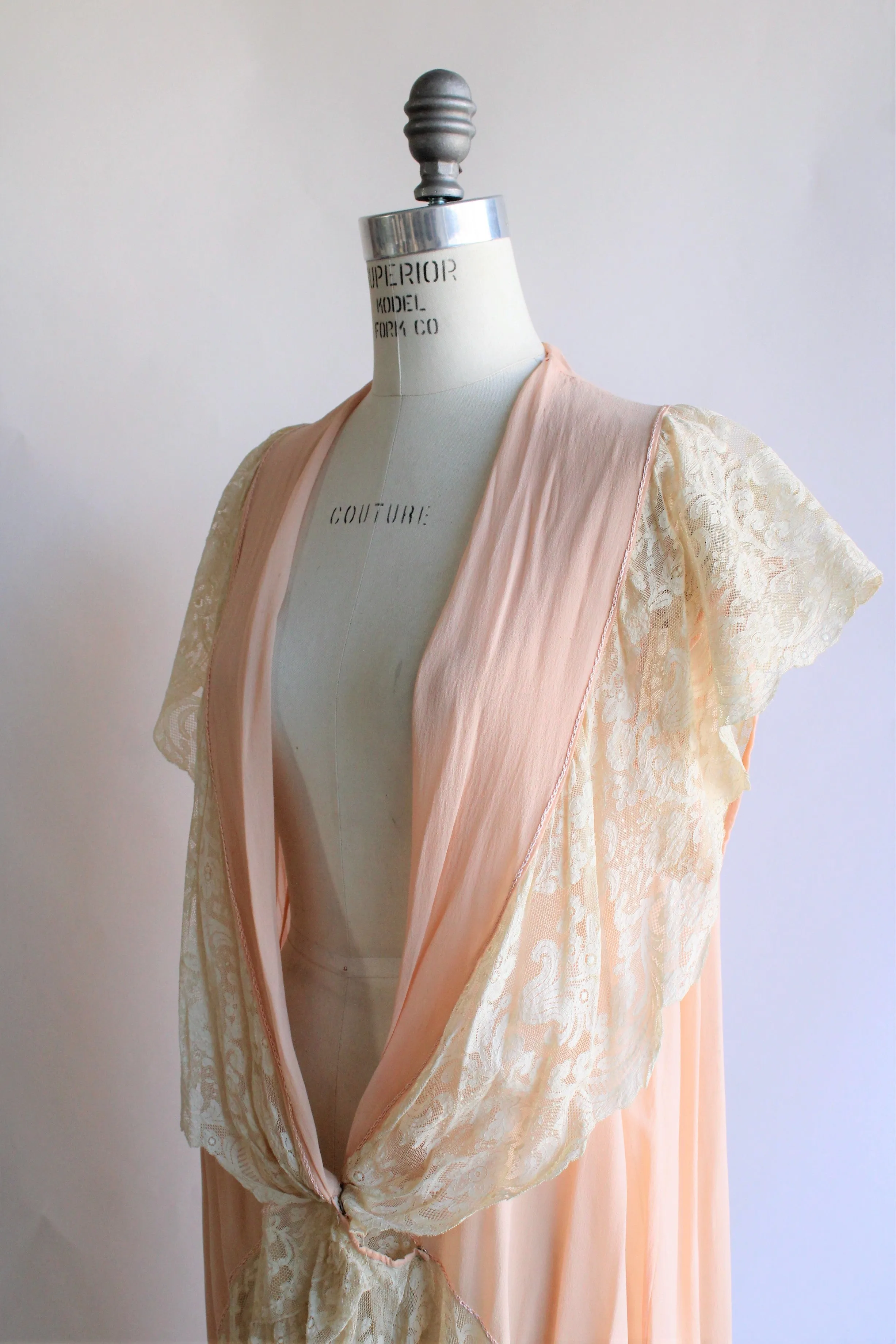 Vintage 1920s Silk Chiffon and Lace Boudoir Jacket