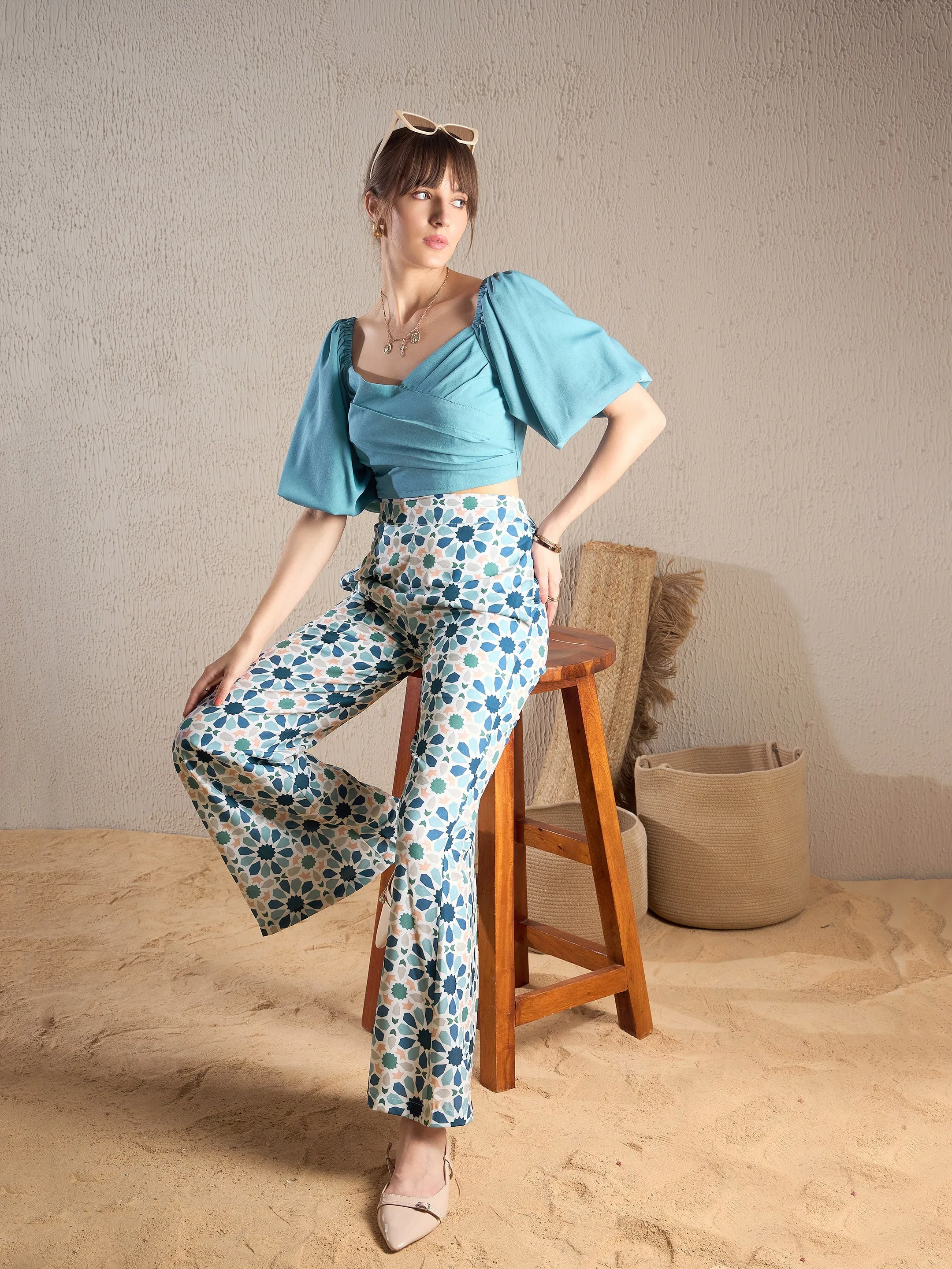 Women Teal Blue Geometric Puff Sleeves Crop Top With Pants