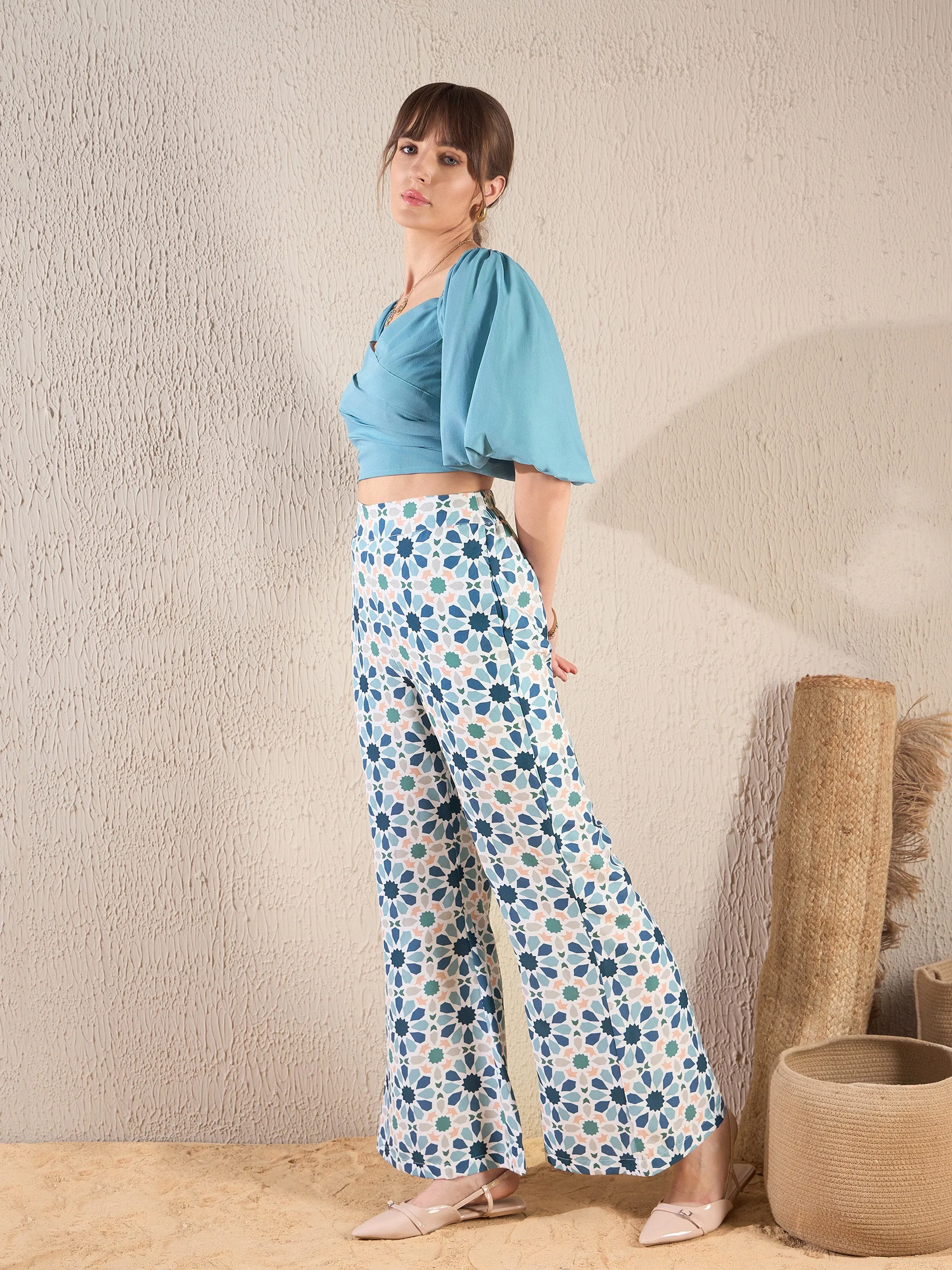 Women Teal Blue Geometric Puff Sleeves Crop Top With Pants